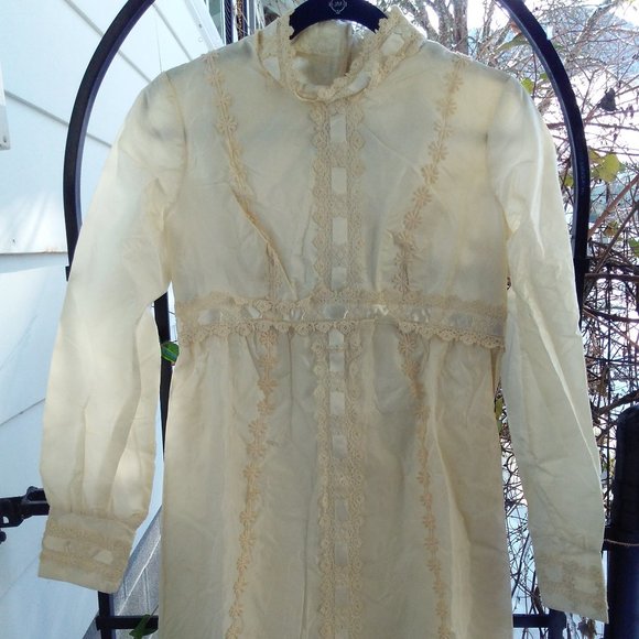 Vintage Dresses & Skirts - Vintage 1970s Union-made empire waist wedding dress